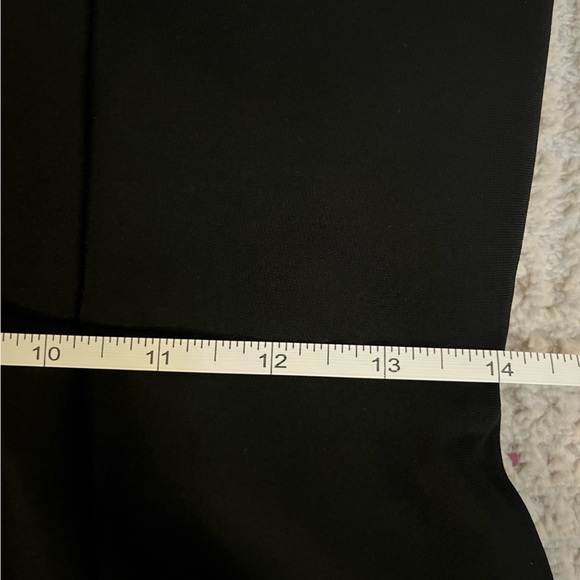 REVOLVE Amanda Uprichard Cherri Gown in Black Size Medium - Picture 9 of 12